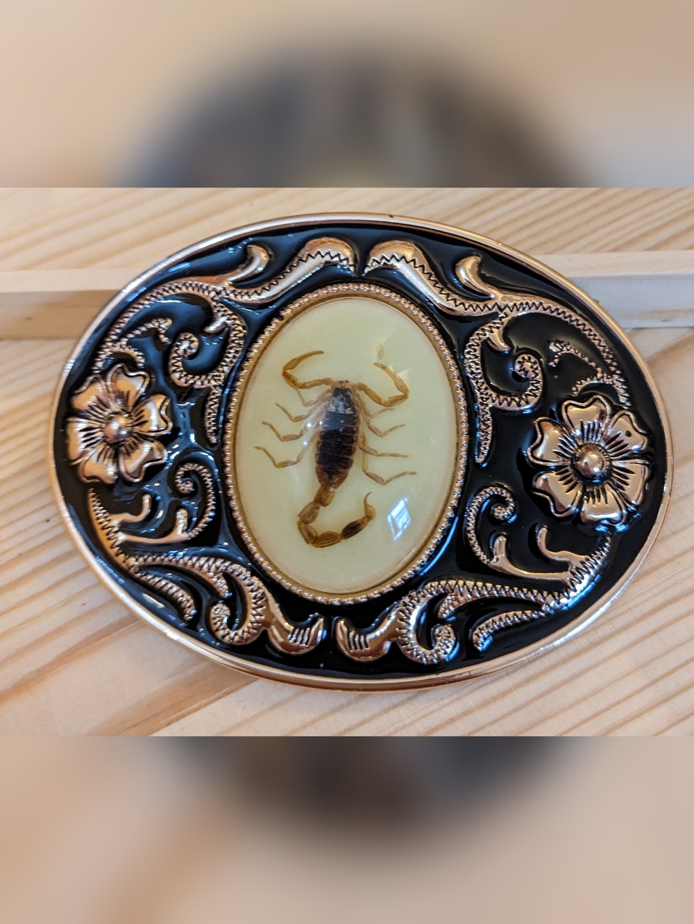 Western Scorpion Belt Buckle Black Gold Tone Novelty Cowboy Rodeo Style T3MISB6C